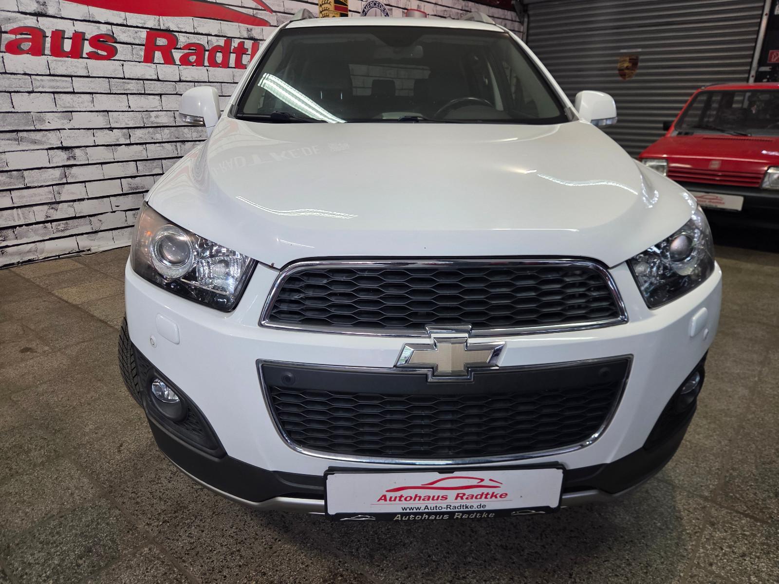 Chevrolet Captiva 2.4 LT+ 4WD 7-Sitzer *Tüv & Service NEU*
