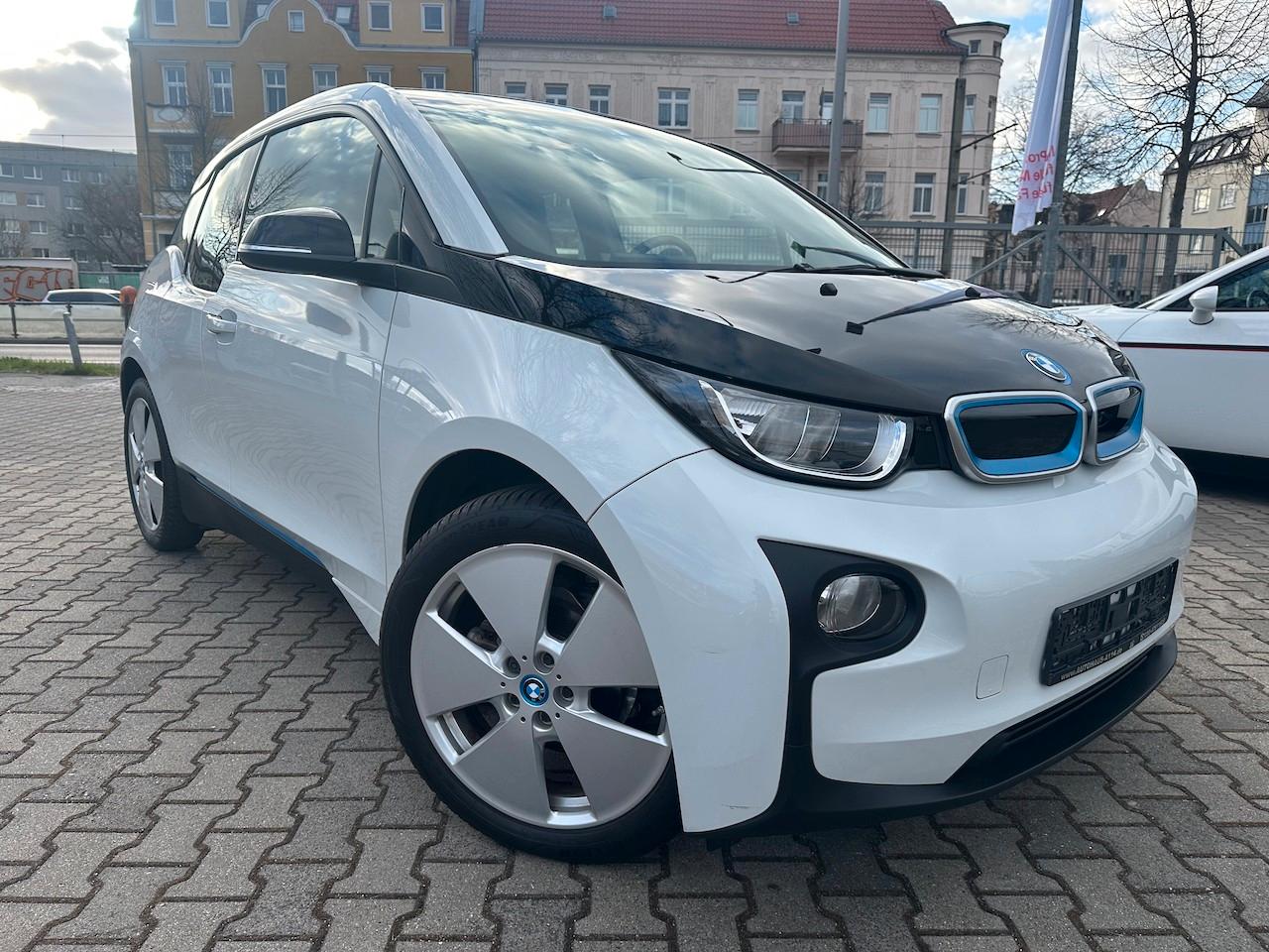 BMW i3 60AH / WÄRMEPUMPE / TEMPOMAT