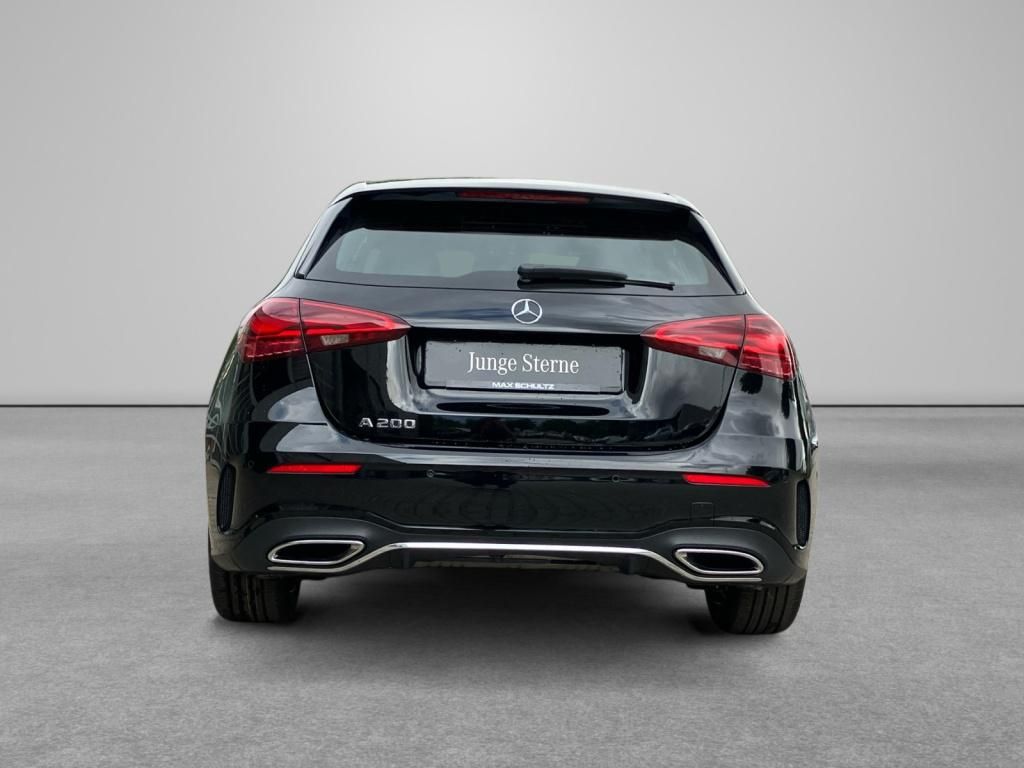 Fahrzeugabbildung Mercedes-Benz A 200 AMG*LED*AHK