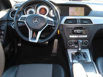 Mercedes C 300 - 6