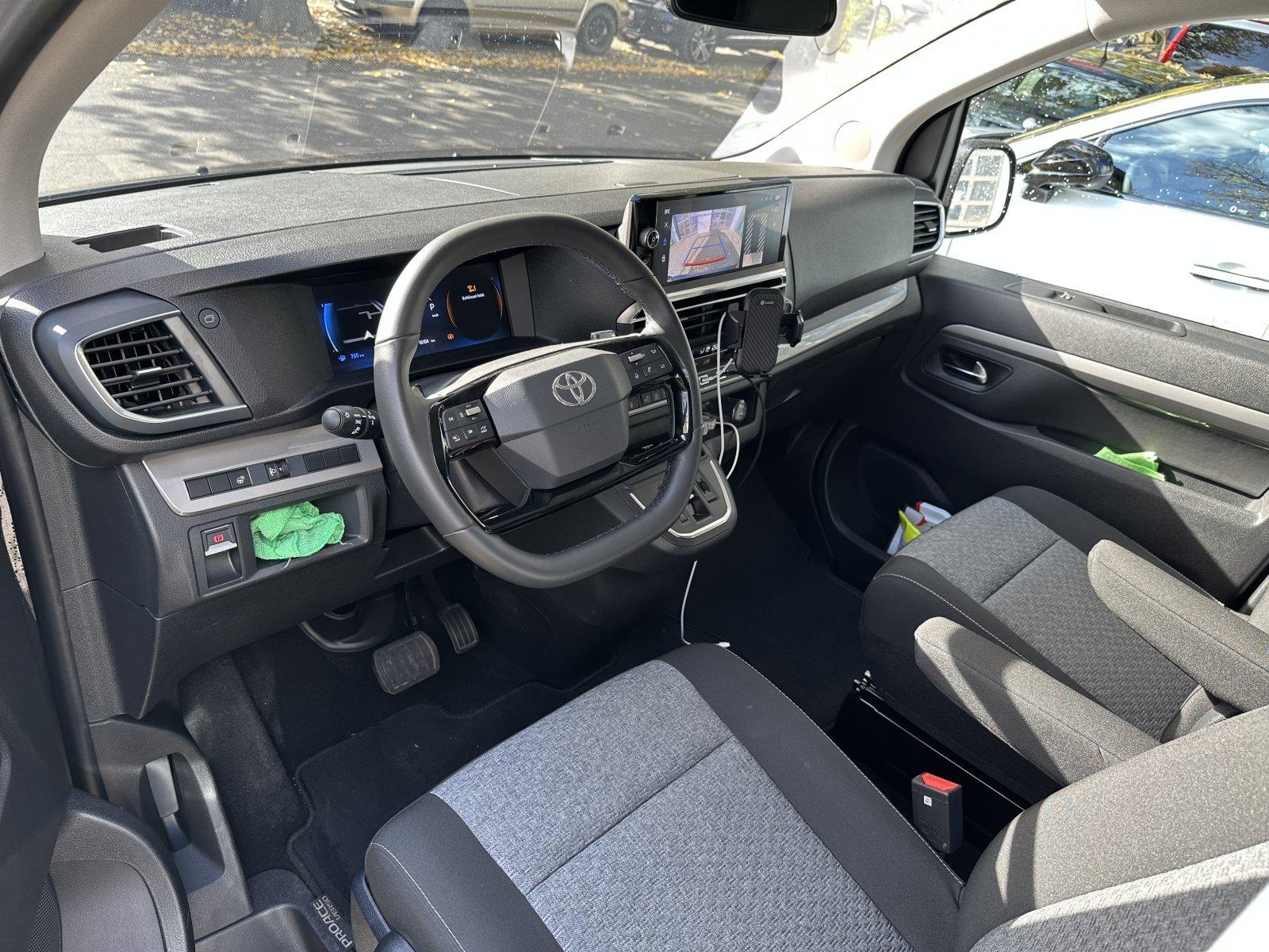 Toyota Proace (Verso) 2.0 D-4D Automatik L2 Team D