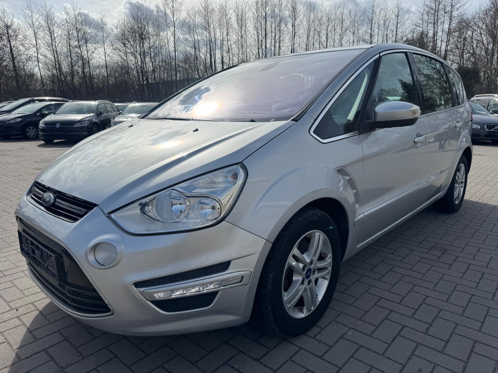 Ford S-Max S-MAX Titanium*Automatik*PDC*2.0