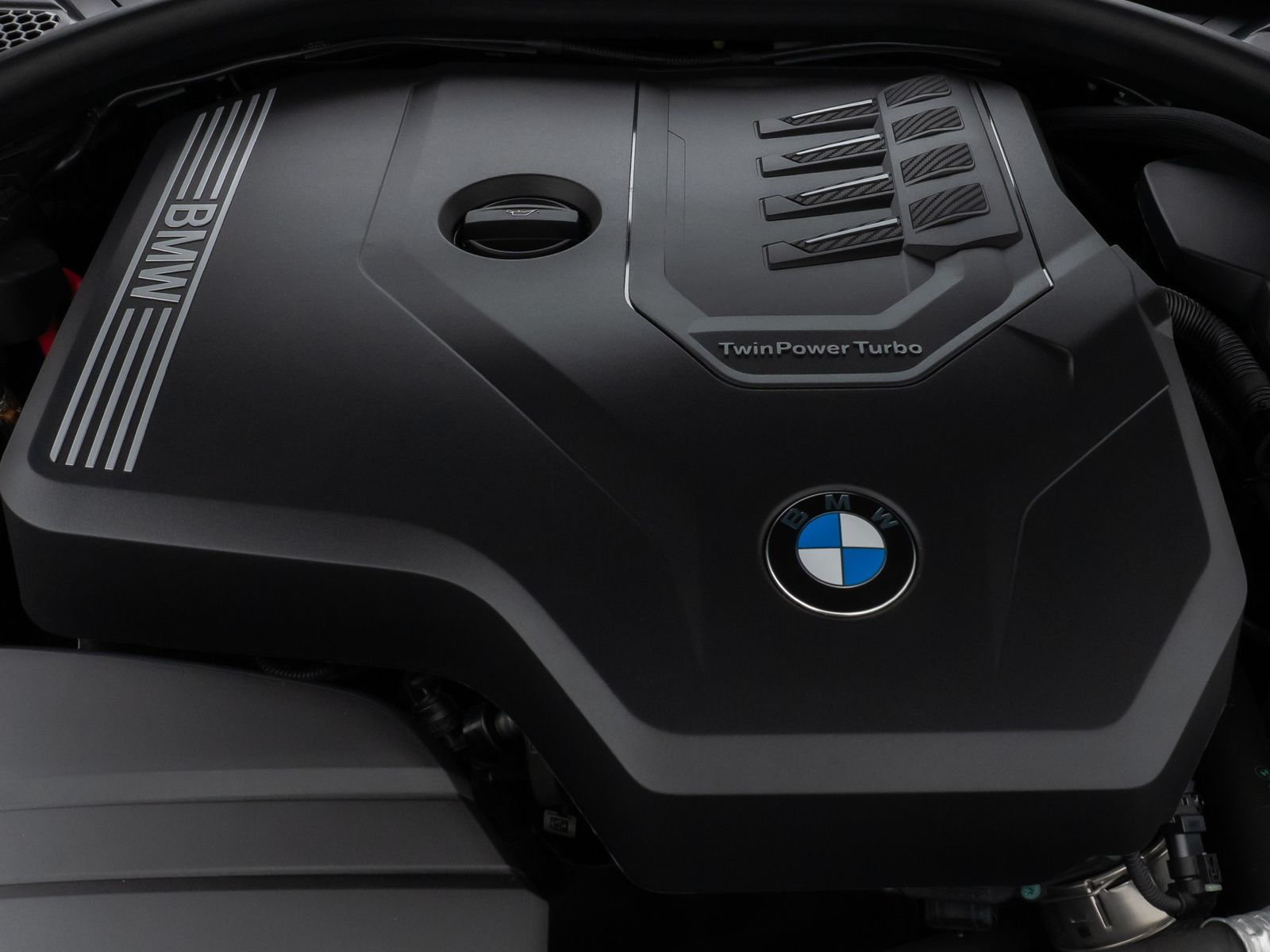 Fahrzeugabbildung BMW 320i M SportPro Glasdach Kamera HUD DAB HiFi 19"