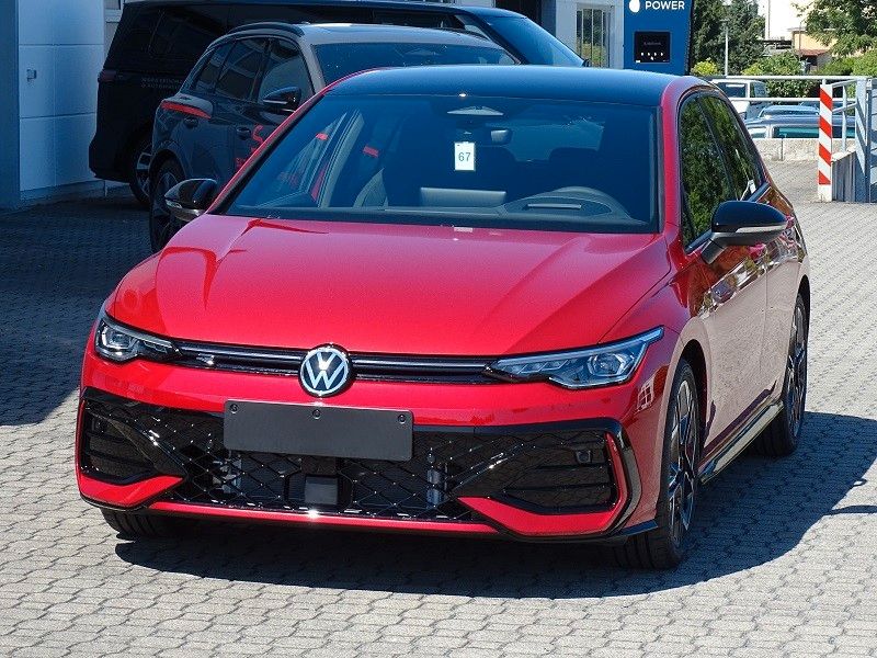 Volkswagen Golf 2.0 TDI DSG R-Line Black Style foto 2