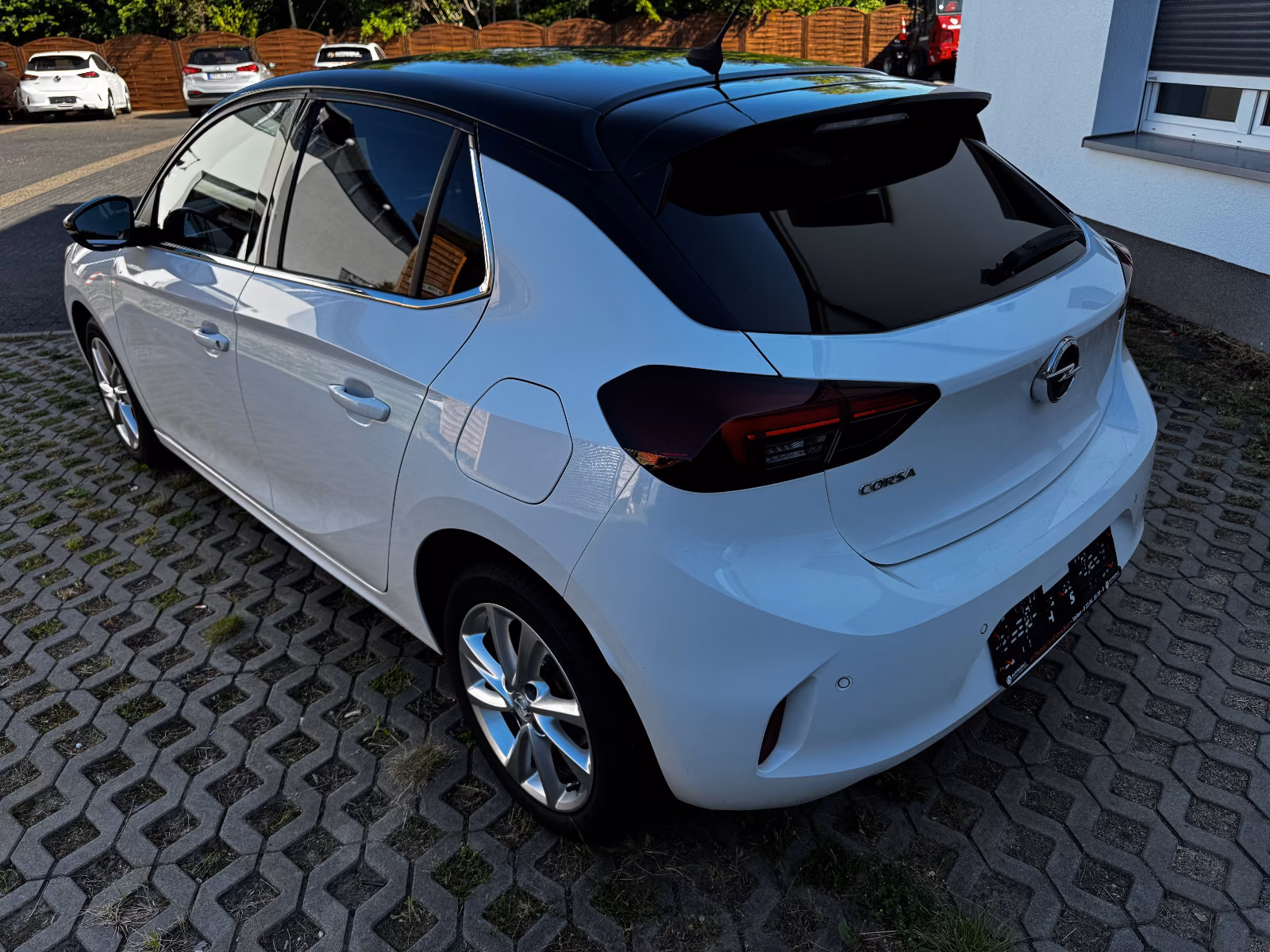 Opel Corsa-SITZHZG+TEMPOMAT+LED +180-Grad+DAB+