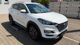 Hyundai Tucson Pure 2WD - Hyundai TUCSON: Pure