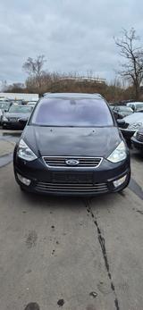Ford Galaxy Ghia - Ford Galaxy in Frankfurt (Main)