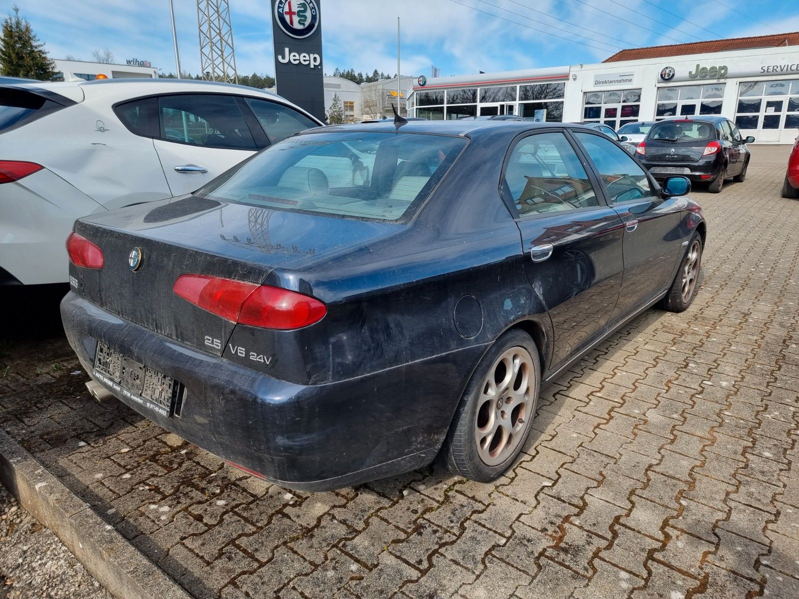 Fahrzeugabbildung Alfa Romeo 2x Alfa 166 2.5 V6 24V Distinctive