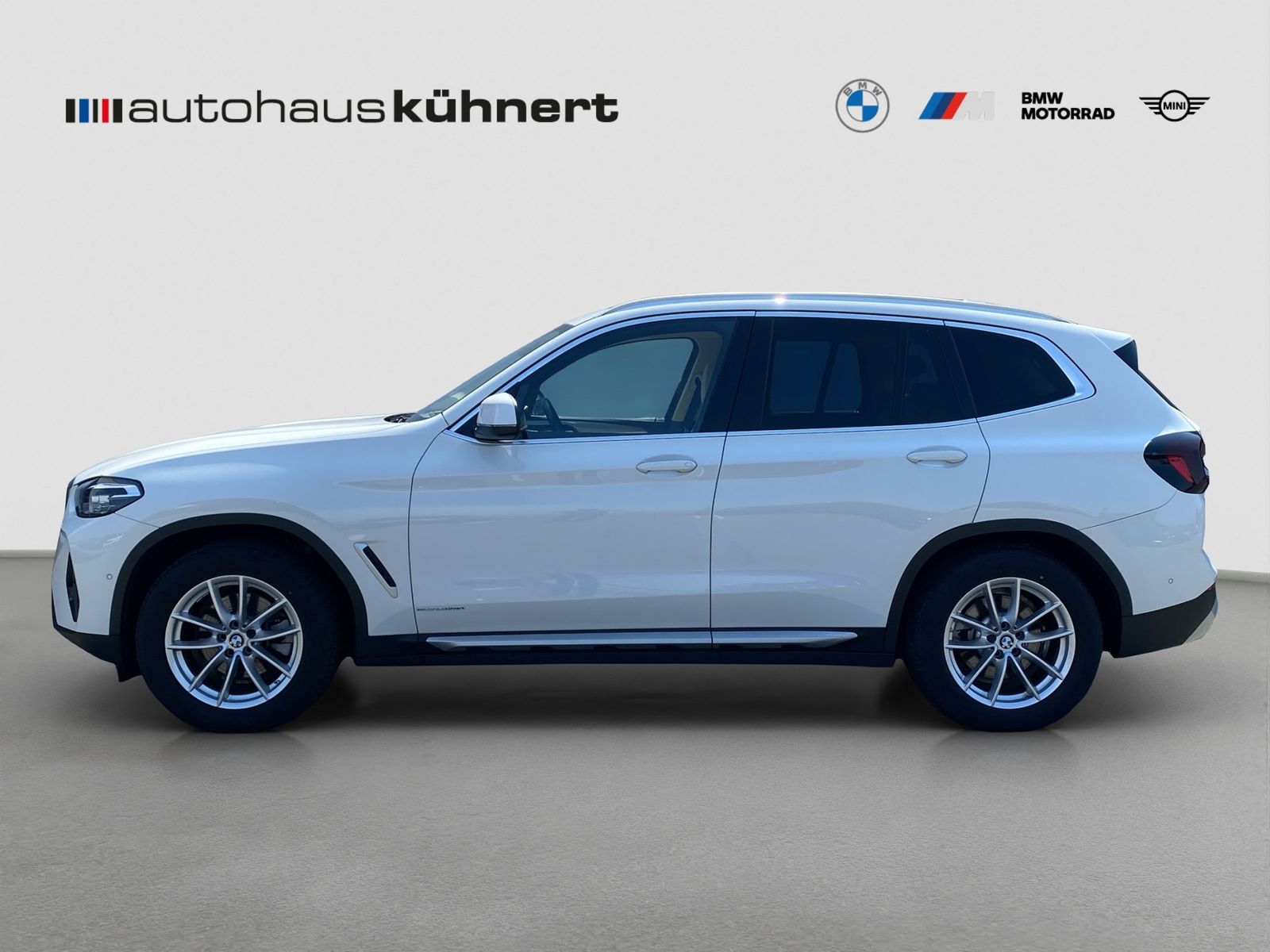 BMW X3 xDrive 20i LED HUD Navi ParkAss RFK AUT foto 4