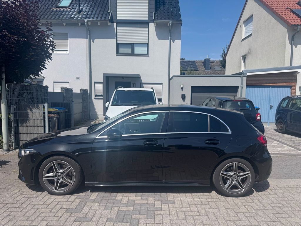 Image of Mercedes-Benz A 220