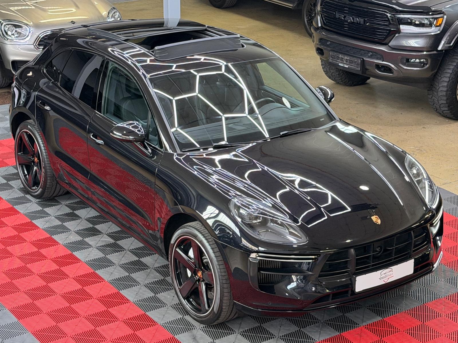 Porsche Macan Turbo Panorama ACC Chrono Approved Luft