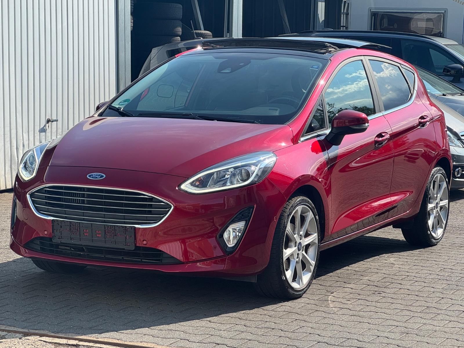 Ford Fiesta 1.5 TDCi Titanium Panoramadach