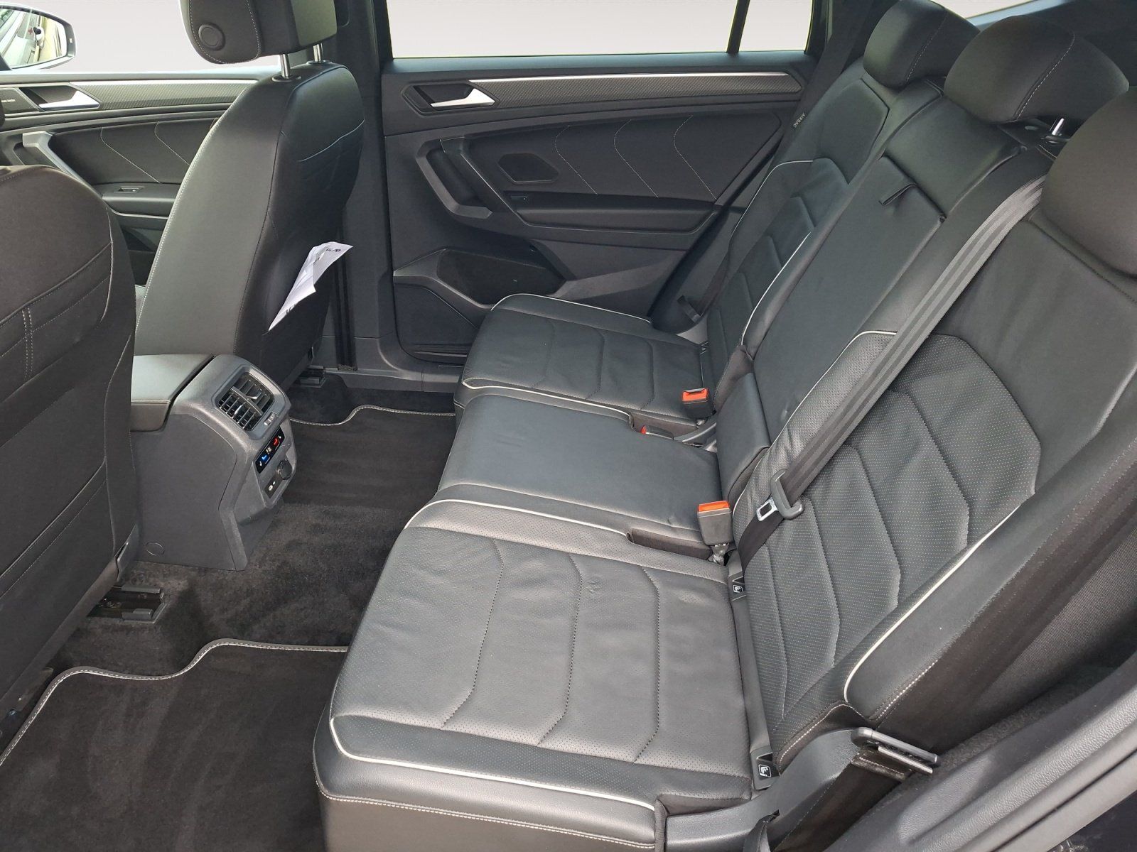 Volkswagen Tiguan Allspace 2.0 TSI 4Motion R-Line 4xSHZ ACC foto 18