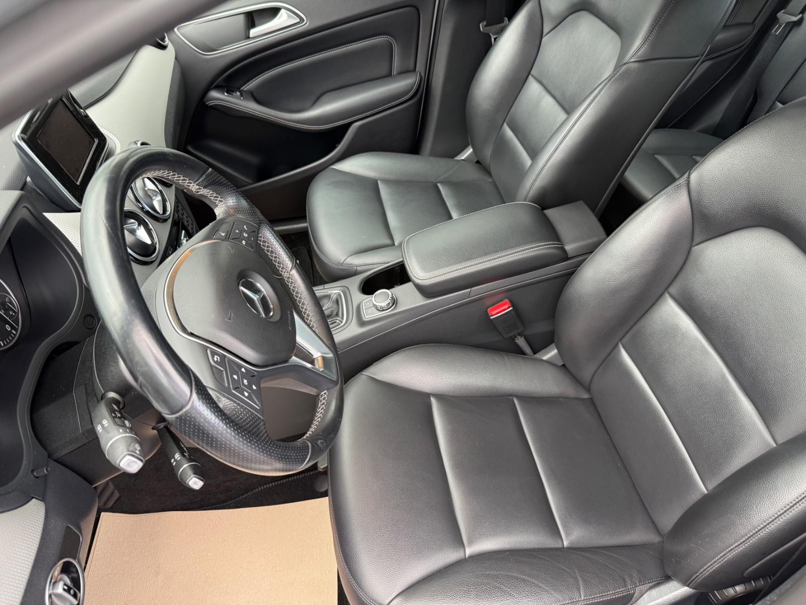 Mercedes-Benz B 200 Edition Leder NUR GEWERBE UND EXPORT