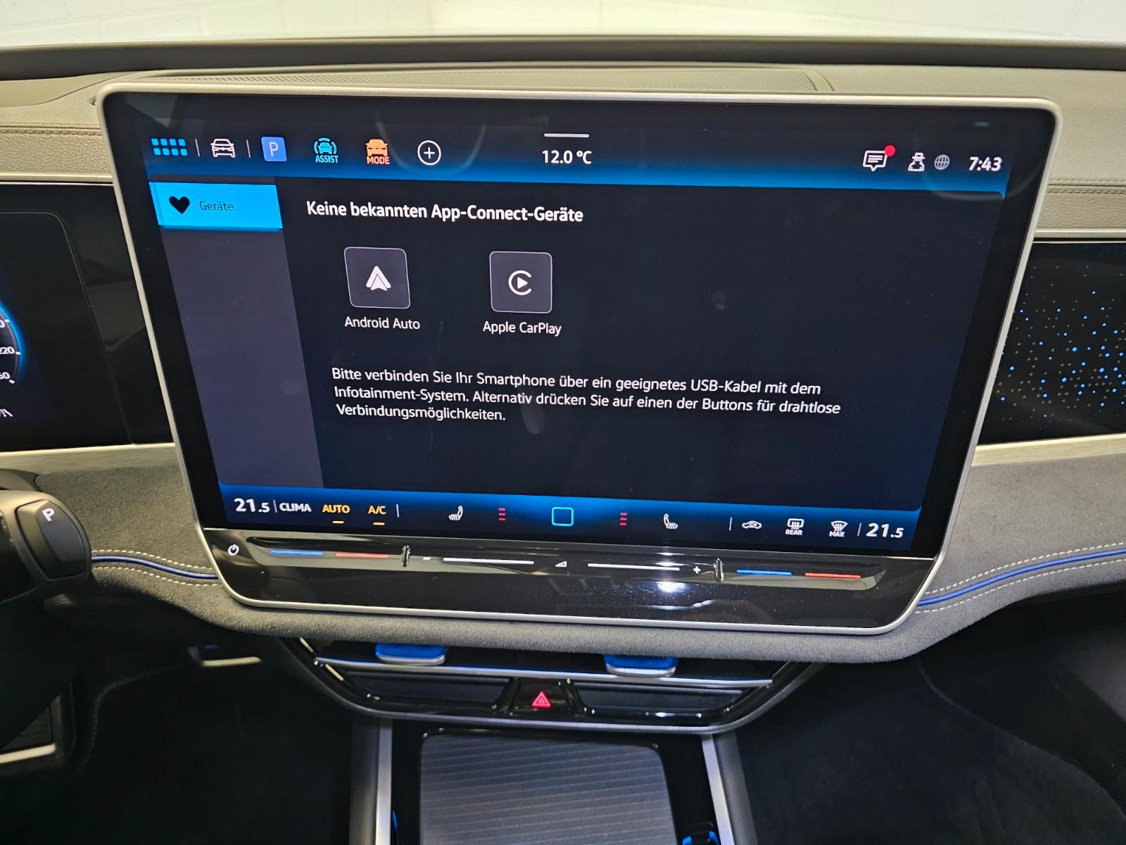 Volkswagen Passat Variant 2.0 TDI R-line +ACC//CarPlay//AHK