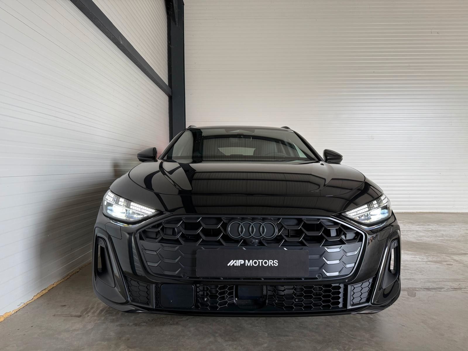 Audi A5 Avant 270kW HUD / AHK / CARBON / TECH+ / 20" imagem 2