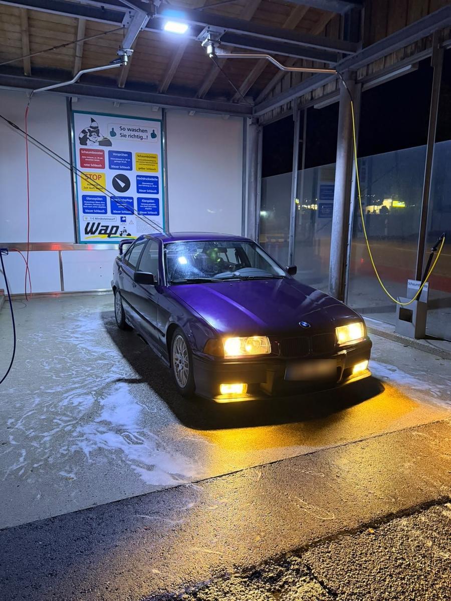 BMW 318
