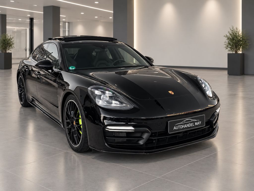 Image of Porsche Panamera