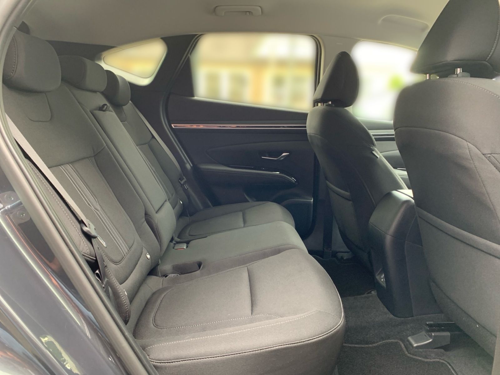 Fahrzeugabbildung Hyundai TUCSON 1.6 T-GDI Trend Plug-In Hybrid 4WD 1Hd