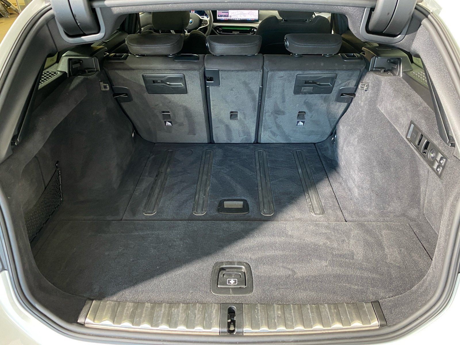 BMW 330 - Bild 16