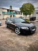 Audi A6 4F (C6) 2.7TDI 2006 - Audi A6 aus 2006 mit Diesel-Antrieb: Kombi, 2.7