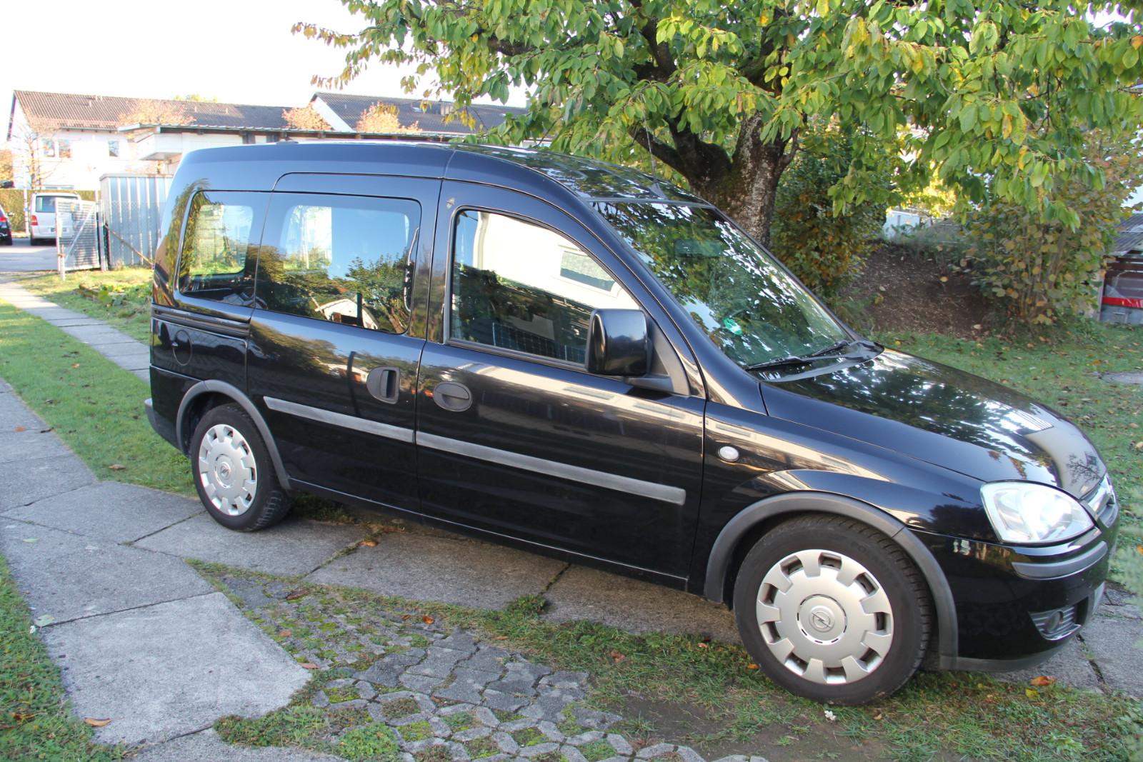 Opel Combo 2009 — photo 12