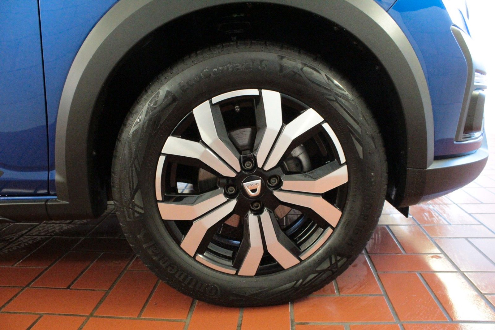 Fahrzeugabbildung Dacia Sandero TCe 100  Eco G   Benzin  + LPG