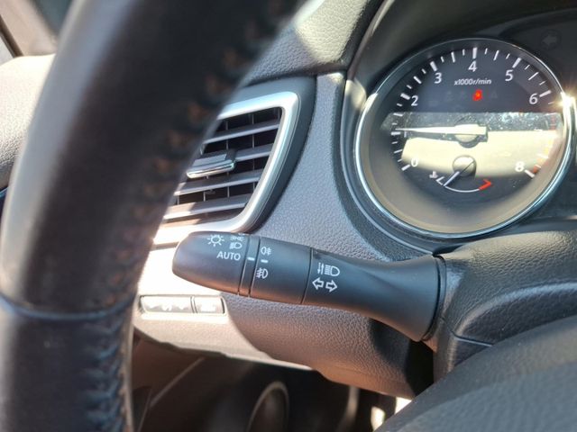 Nissan Qashqai Tekna 1.6 °LED°AHK°Pano°Kamera°SHZ°BF°