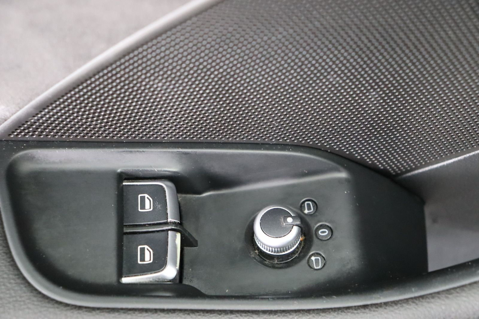 Fahrzeugabbildung Audi A3 2.0 TDI Ambition Sport * Xenon * Alcantara