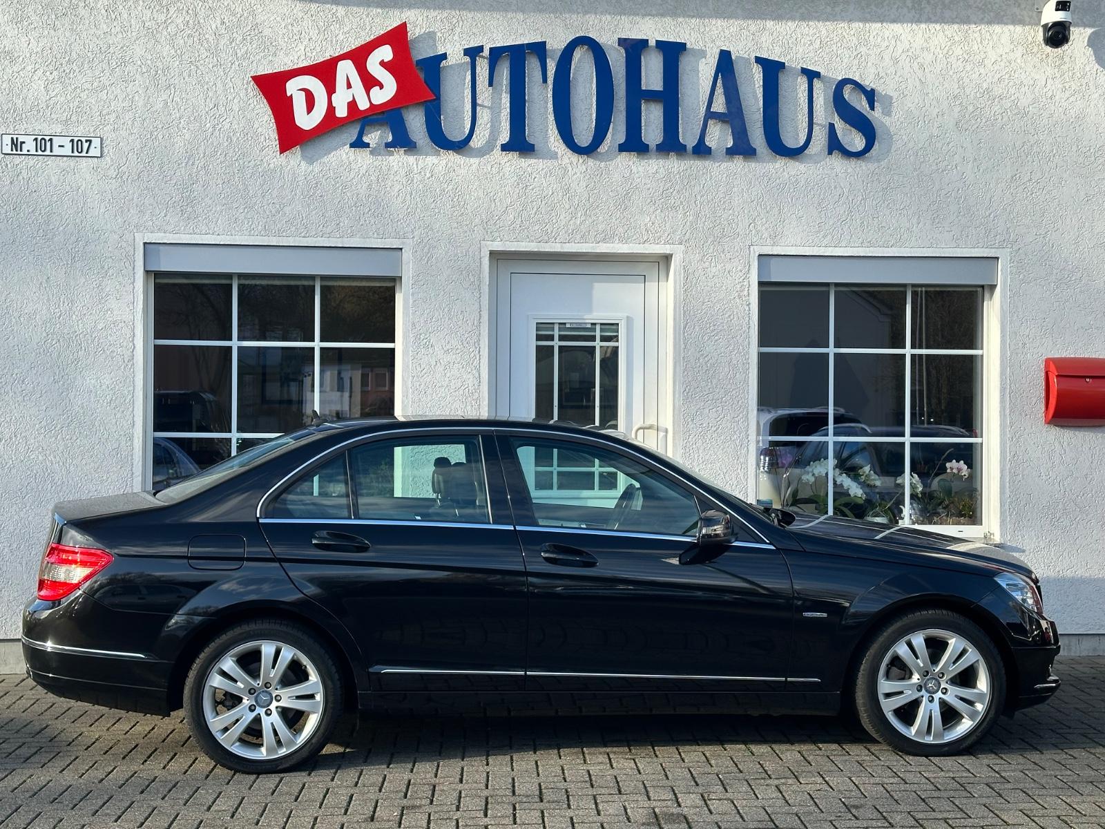 Mercedes-Benz C 180 CGI BlueEfficiency 66000 KM