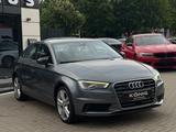 Audi A3 Limousine 2.0 TDI*S Tronic*MMI*DYNAMIK*ASSIST - Audi A3 mit Diesel-Antrieb: Limousine, 2.0