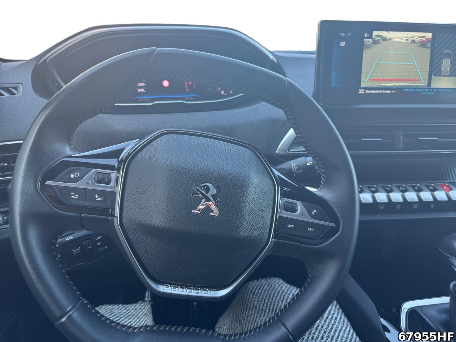 Fahrzeugabbildung Peugeot 3008 Allure +SHZ+CARPLAY+KEYLESS+180KMERA