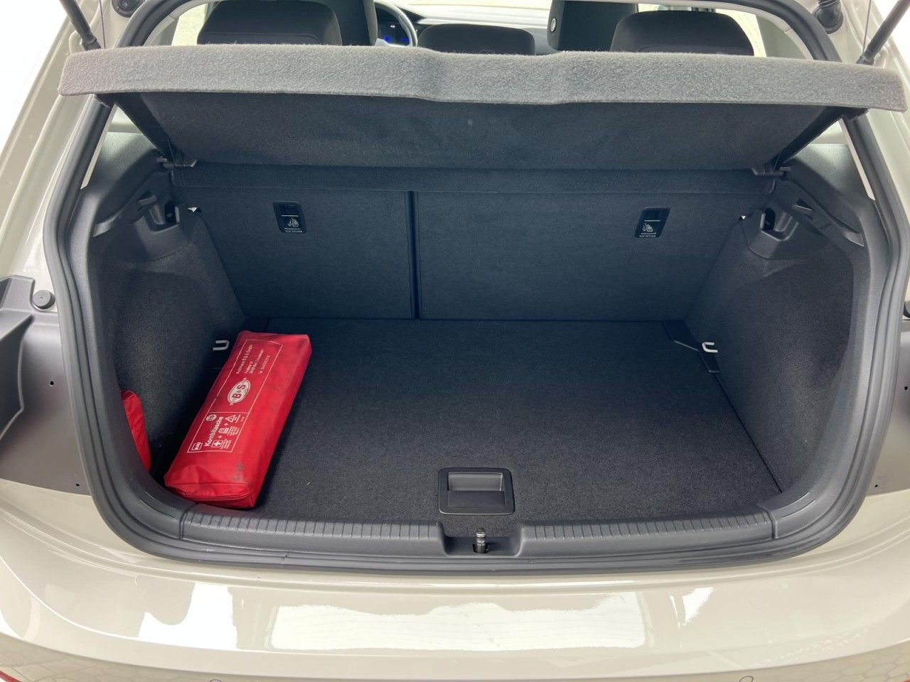 Volkswagen Polo - Bild 6