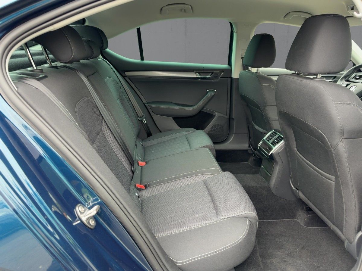 Skoda Superb - Bild 13