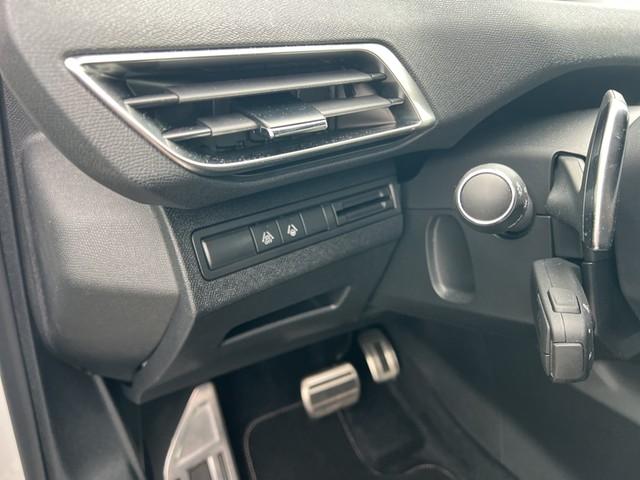 Peugeot 3008 GT 1.2 PT 130 EAT8 +ACC+NAVI+LED+CAM+