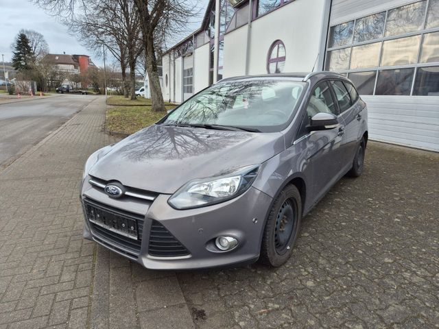 Ford Focus Turnier Champions Edition