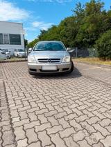 Opel Vectra 1,8 16V TÜV neu - Opel Vectra mit Benzin-Antrieb: Limousine, 1.8