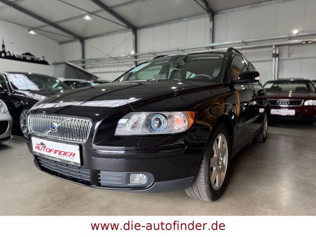 Volvo V50 Kombi 2.4 Xenon,Navi,Leder,PDC,AHK,orig Km.