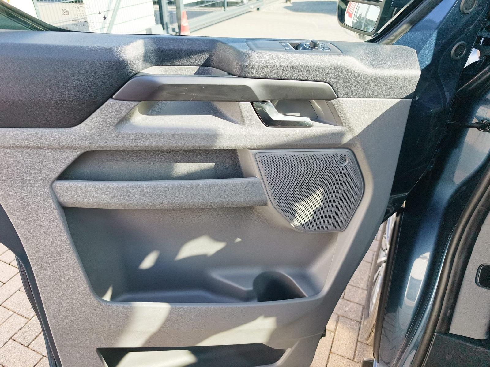 Ford Tourneo Custom L2 Titanium X 8S 5Jahre+AHK+Leder
