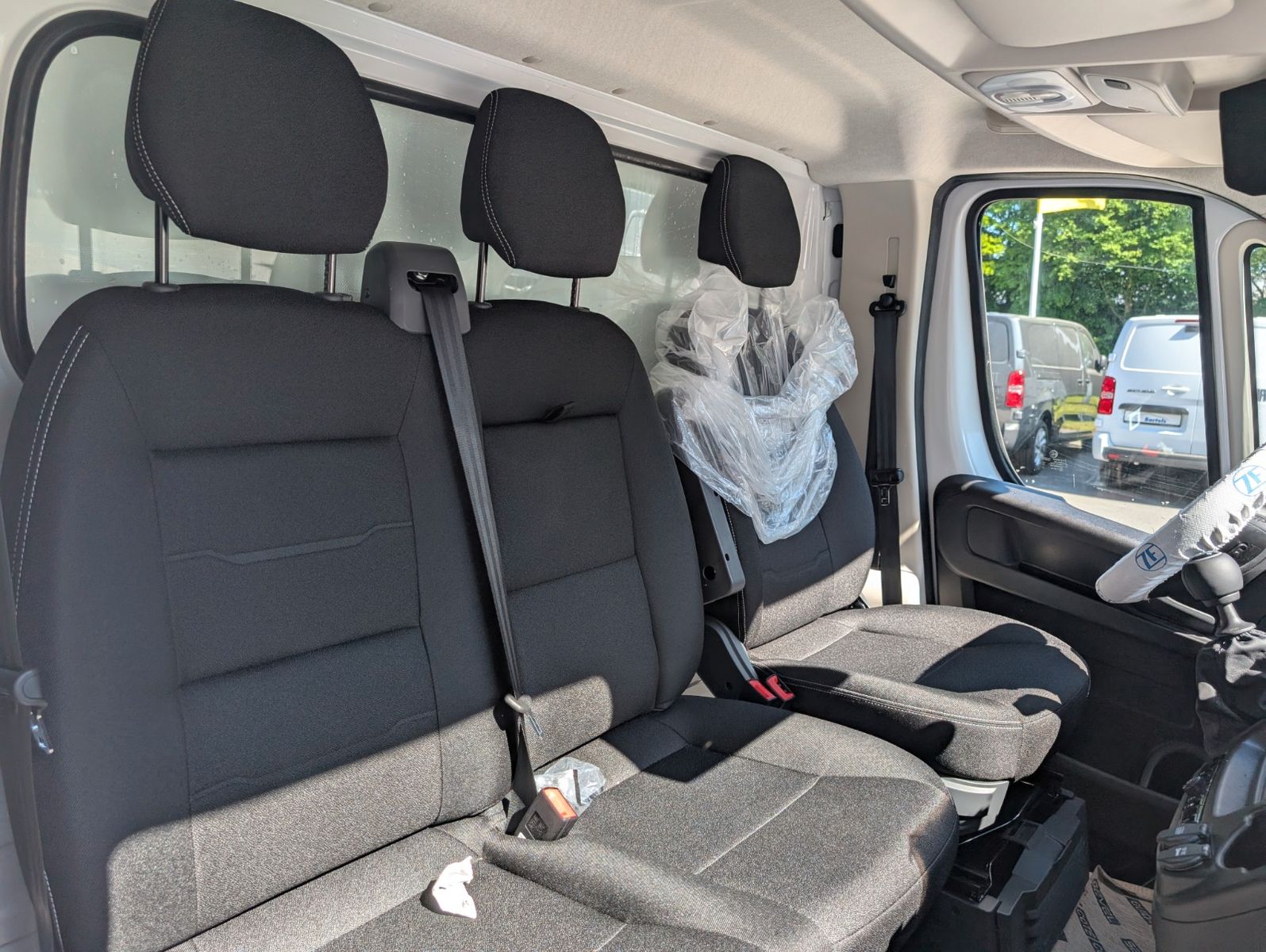 Fahrzeugabbildung Fiat Ducato Serie 2 Maxi 35  L4 Koffer 180 MT LBW