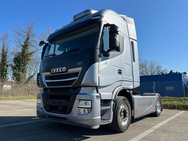 Iveco 440S57T E6 Retarder 2 Betten Blatt/Luft