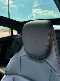 صورة مصغرة 11 لـ 2020 Porsche TAYCAN