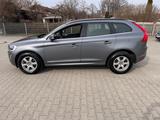 Volvo XC60 Momentum Leder Navi AWD Kamera - Volvo XC60: Momentum
