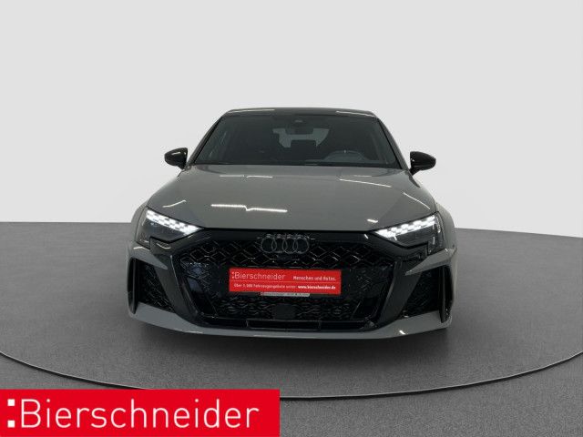 Audi RS3 - Bild 3