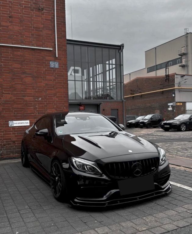 Image of Mercedes-Benz C 63 AMG