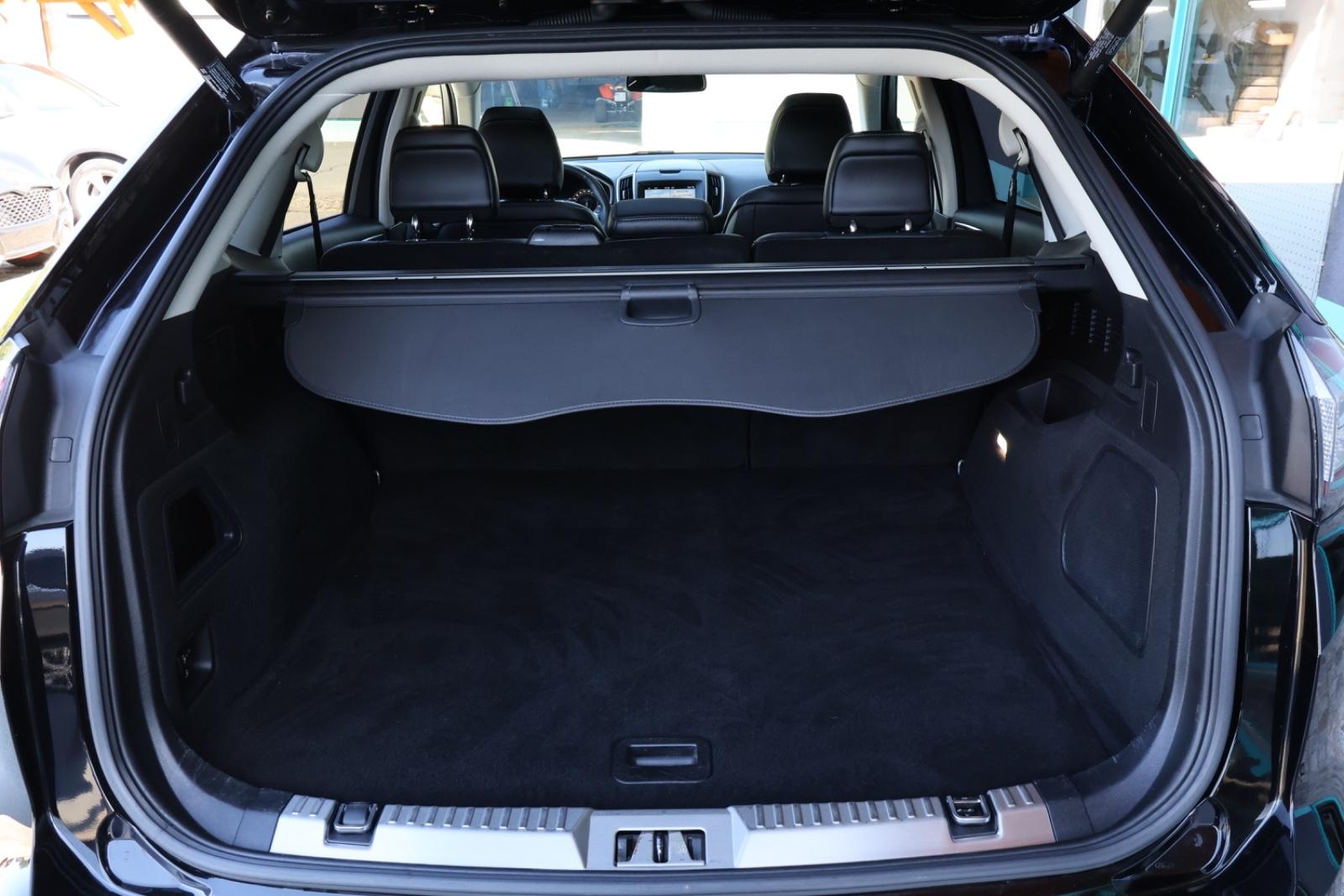 Ford Edge Titanium 4x4 LED/SHZ/NAV/TEMP