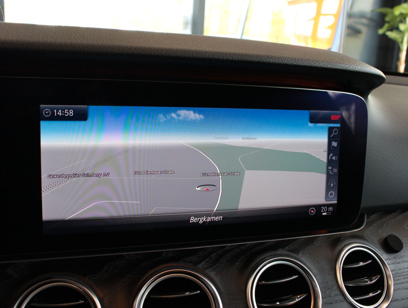 Fahrzeugabbildung Mercedes-Benz E 220 d Sportstyle Edition AMG Line*Widescreen