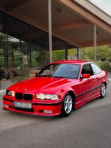 BMW E36 318IS COUPÉ (MOTOR ÜBERHOLT) - BMW 318 aus 1993: 318is
