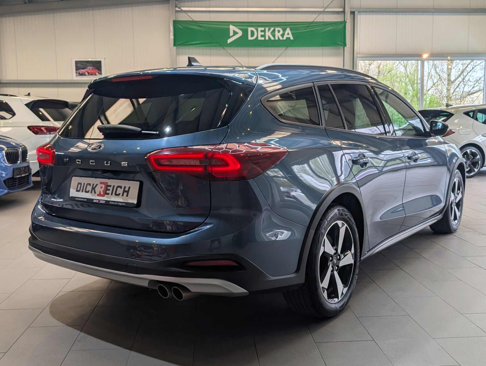 Fahrzeugabbildung Ford Focus 1.0 EcoBoost MHEV Active LED ACC Cam 17"