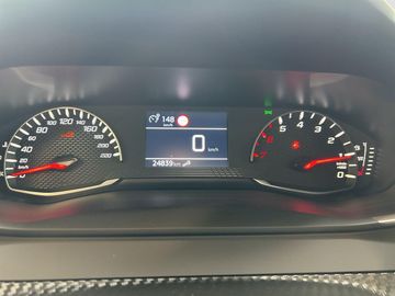 Peugeot 2008 - 12